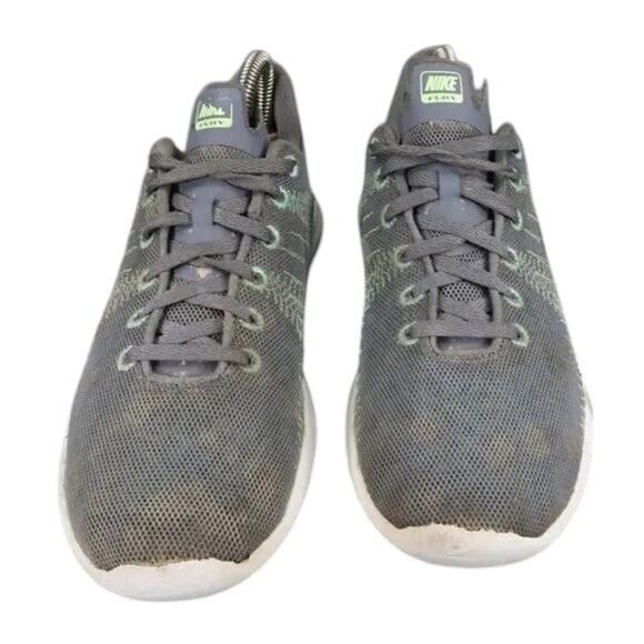 Nike Shoes Womens 7 Athletic Sneakers Trainers Fury Active Running Sport Comfort - Picture 4 of 15